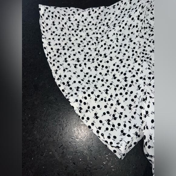 NEW LOFT Floral Flutter V-Neck White Black Pocket Dress sz 8 - Picture 7 of 12